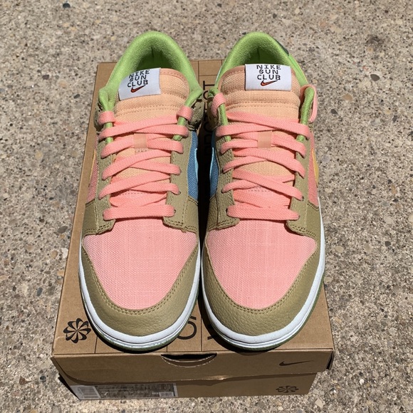 NWT  Nike Dunk Sun Club Low Retro SE NN Size 7 men 8.5W - Picture 2 of 12